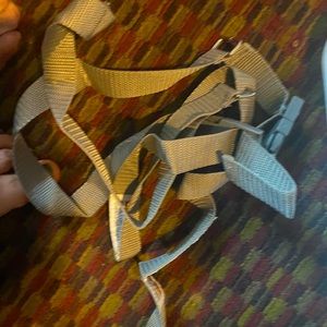 Infancy/toddler highchair on the go.